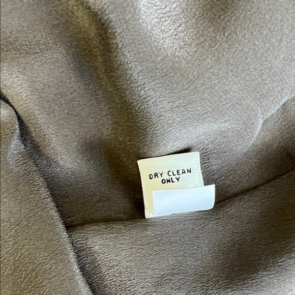 Banana Republic Silk Utility Shirt Brown Size 8 - Picture 8 of 8